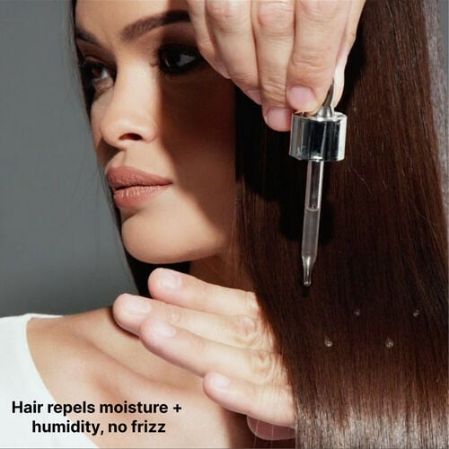 Dream Coat Supernatural Spray - Cheveux avec Frisottis | L'Or&eacute;al Partner Shop