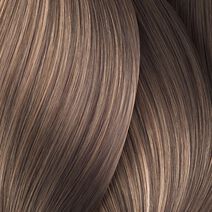 Dia Light 8.21 - Signature Service: French Balayage | L'Oréal Partner Shop