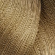 Dia Light 9.3 - Signature Service: French Balayage | L'Oréal Partner Shop