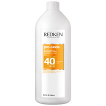 Pro-Oxide Oxidant 40 Vol New - Developers | L'Or&eacute;al Partner Shop