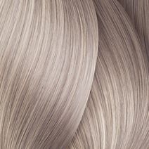 Dia Light 10.22 - Signature Service: French Balayage | L'Oréal Partner Shop