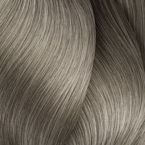 Dia Light 9.18 - Signature Service: French Balayage | L'Oréal Partner Shop